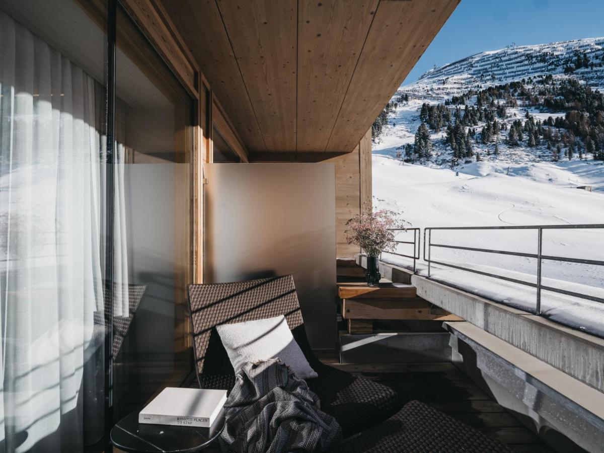 Hotel The Crystal VAYA Unique à Obergurgl Extérieur photo
